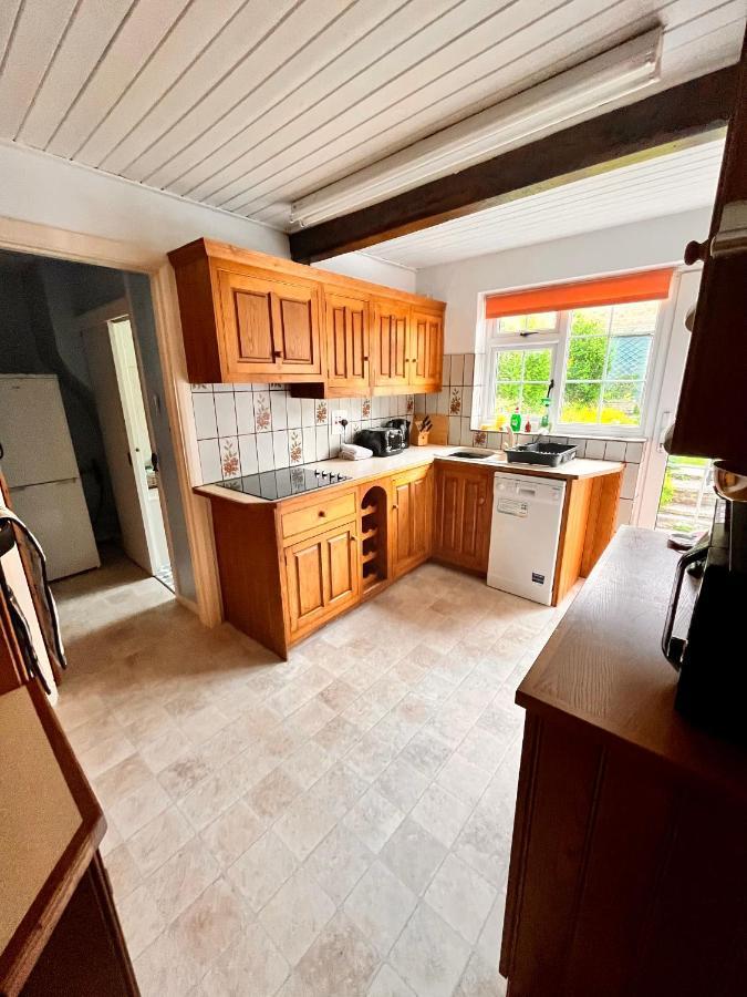 The Snuggery Cottage Taunton Eksteriør bilde